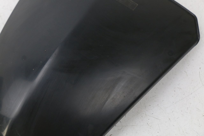 photo de PARABRISAS PEUGEOT KISBEE 2T 50 (2010 - 2017) - Otra perspectiva