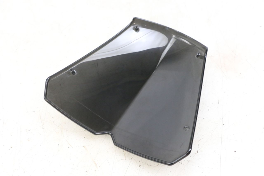 photo de DEFLECTOR DE VIENTO PEUGEOT KISBEE 2T 50 (2018 - 2022) - Primer plano técnico