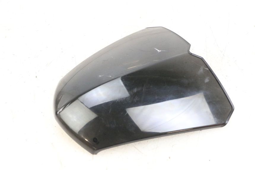 photo de DEFLECTOR DE VIENTO PEUGEOT KISBEE 2T 50 (2018 - 2022) - Detalles de los puntos de fijación