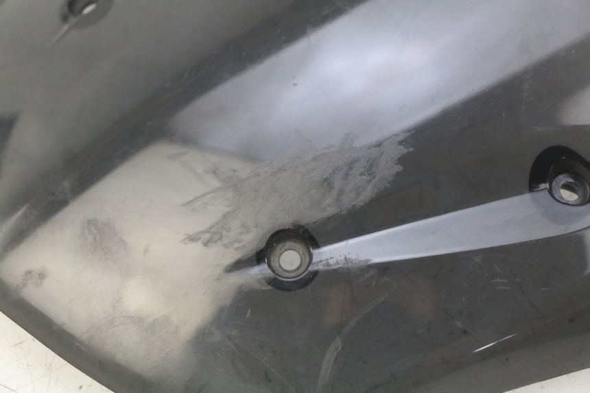 photo de DEFLECTOR DE VIENTO GILERA RUNNER SP 50 (2009 - 2017) - Primer plano técnico