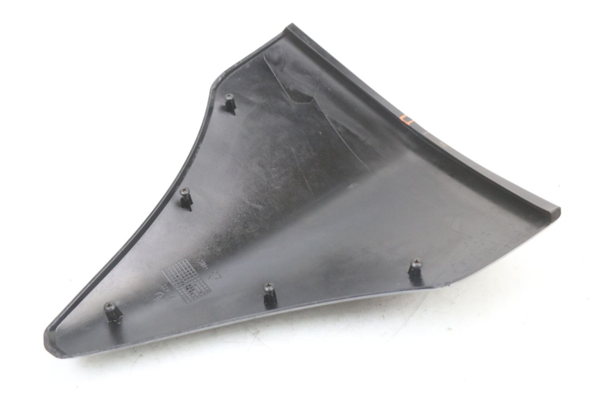 photo de DEFLECTOR DE VIENTO PIAGGIO X10 125 (2012 - 2017) - Estado de la superficie y material