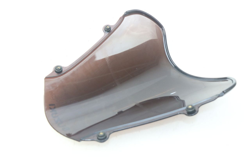 photo de PARABRISAS SUZUKI XF FREEWIND 650 (1997 - 2003) - Primer plano técnico