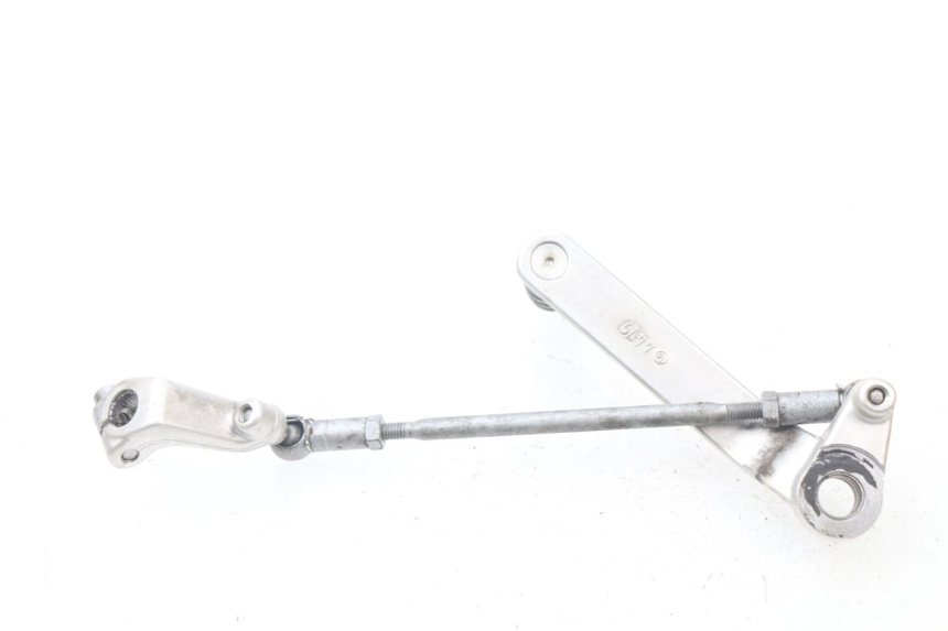 photo de CAMBIO TRIUMPH SPEED TRIPLE 1050 (2005 - 2007) - Detalles de los puntos de fijación