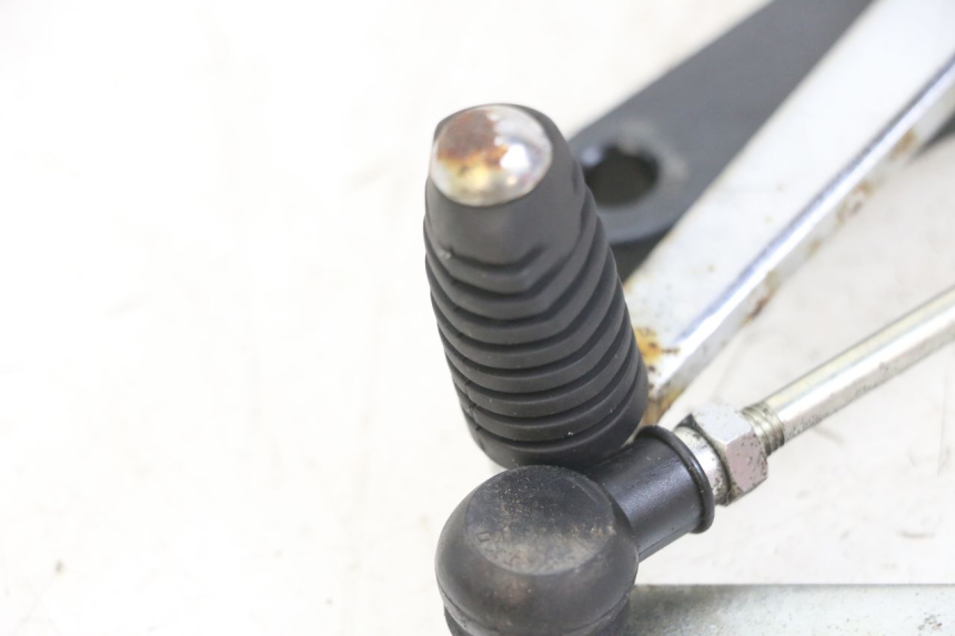 photo de CAMBIO SUZUKI GSX F GSXF 650 (2007 - 2015) - Estado de la superficie y material