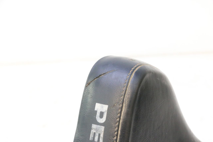 photo de ASIENTO PEUGEOT 103 SPX CLIP 50 (1989 - 1992) - Zoom estado de uso