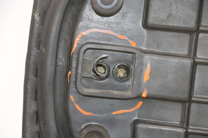 photo de ASIENTO KYMCO AGILITY 16+ 4T 50 (2018 - 2023) - Inspección visual detallada