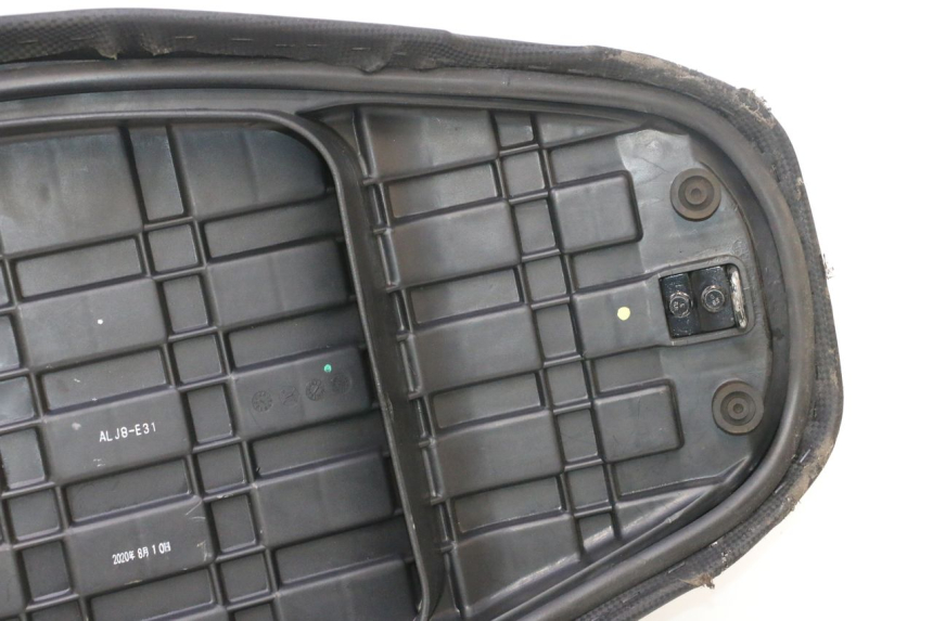 photo de ASIENTO KYMCO AGILITY 16+ 4T 50 (2018 - 2023) - Zoom estado de uso