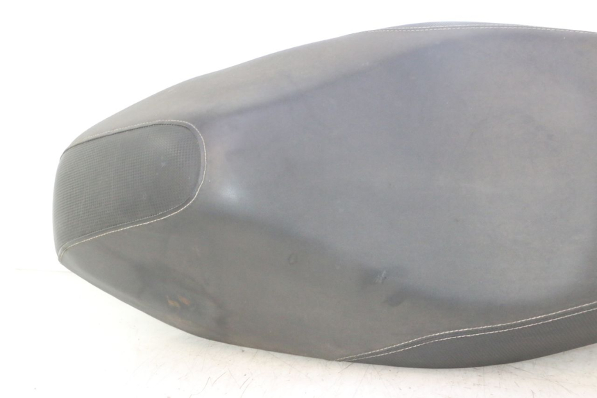photo de ASIENTO KYMCO AGILITY 16+ 4T 50 (2018 - 2023) - Estado de la superficie y material