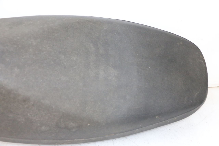 photo de ASIENTO KYMCO AGILITY 4T 50 (2018 - 2022) - Detalle de la pieza