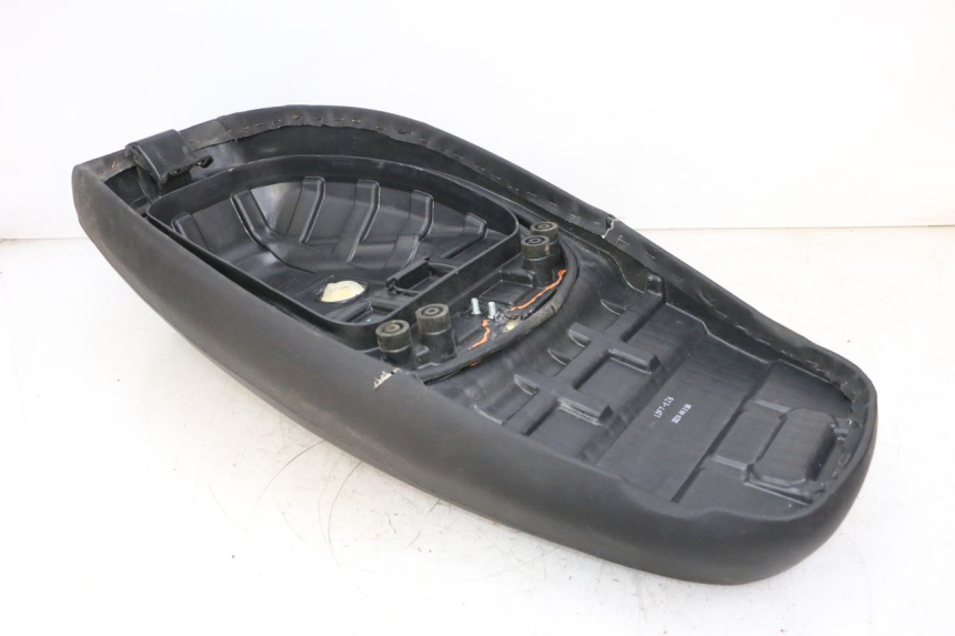 photo de ASIENTO KYMCO AGILITY 4T 50 (2018 - 2022) - Recambio usado revisado