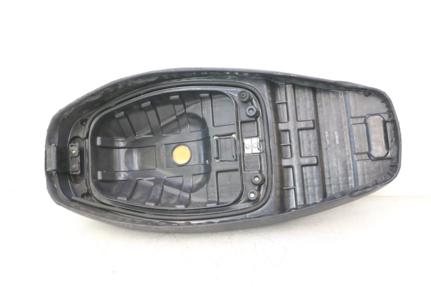 photo de ASIENTO KYMCO AGILITY 4T 50 (2018 - 2022) - Ángulo de visión alternativo