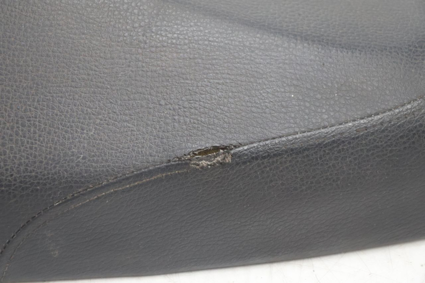 photo de ASIENTO KYMCO AGILITY 4T 50 (2005 - 2018) - Primer plano técnico