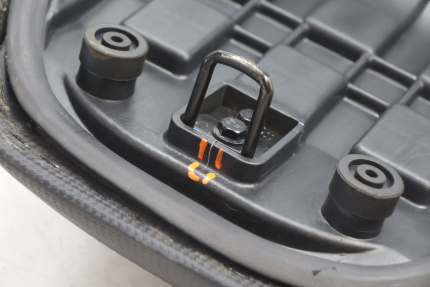 photo de ASIENTO KYMCO AGILITY CITY 16P 125 (2015 - 2024) - Ángulo de visión alternativo
