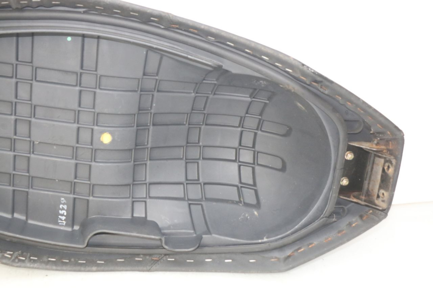 photo de ASIENTO KYMCO AGILITY CITY 2T 50 (2008 - 2016) - Características distintivas