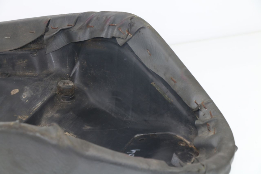 photo de ASIENTO APRILIA AMICO 50 (1992 - 1995) - Primer plano de alta resolución