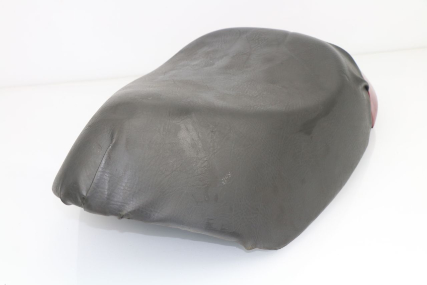 photo de ASIENTO APRILIA AMICO 50 (1992 - 1995) - Primer plano técnico