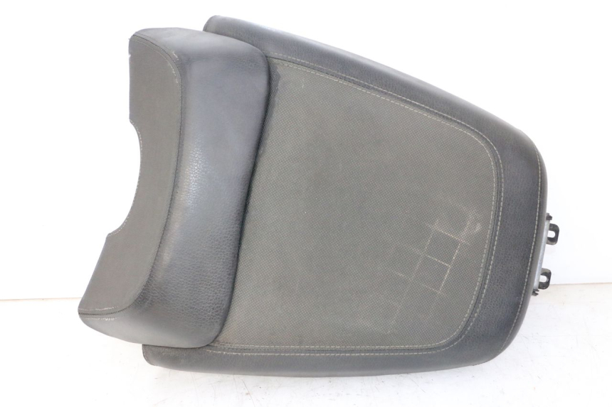 photo de ASIENTO TRASERO QUADRO 4 4D 350 (2015 - 2018) - Vista principal