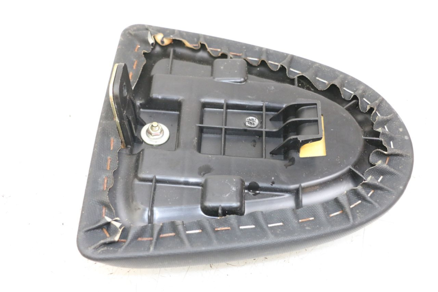 photo de ASIENTO TRASERO DAELIM A-FOUR 2T 50 (2005 - 2012) - Zoom estado de uso