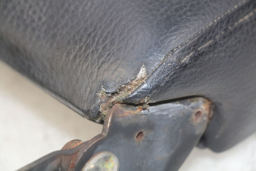 photo de ASIENTO TRASERO KYMCO AGILITY 4T 50 (2005 - 2018) - Marcados y referencias originales