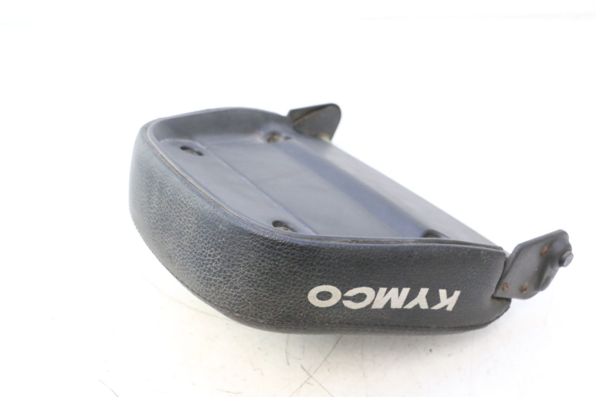 photo de ASIENTO TRASERO KYMCO AGILITY 4T 50 (2005 - 2018) - Detalle de la pieza