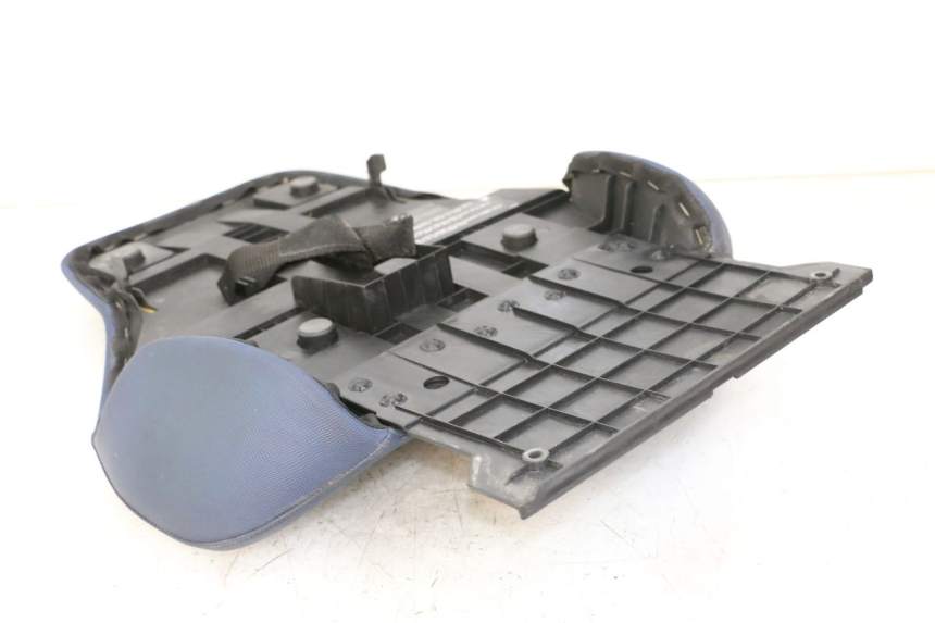 photo de ASIENTO TRASERO BMW C1 125 (2000 - 2003) - Estado de la superficie y material