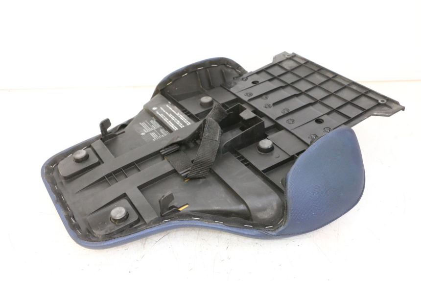 photo de ASIENTO TRASERO BMW C1 125 (2000 - 2003) - Recambio usado revisado