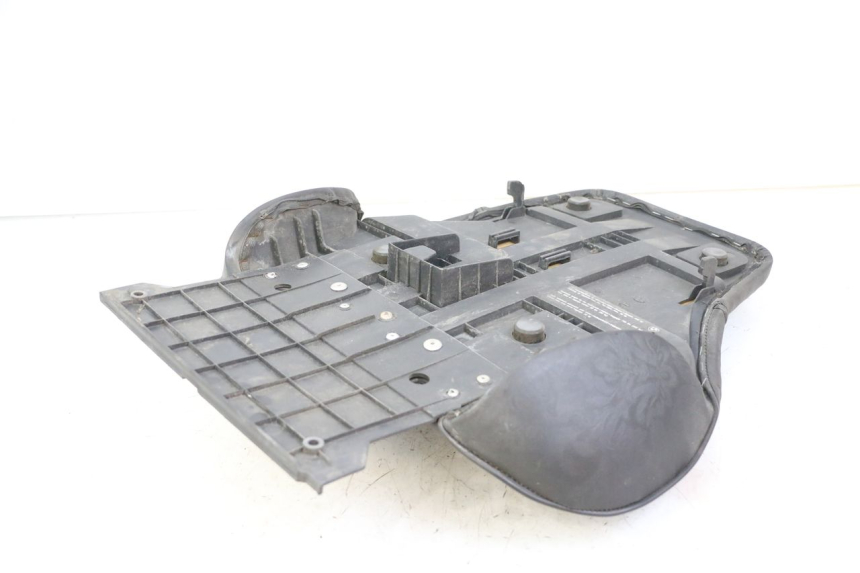 photo de ASIENTO TRASERO BMW C1 125 (2000 - 2003) - Detalles de los puntos de fijación