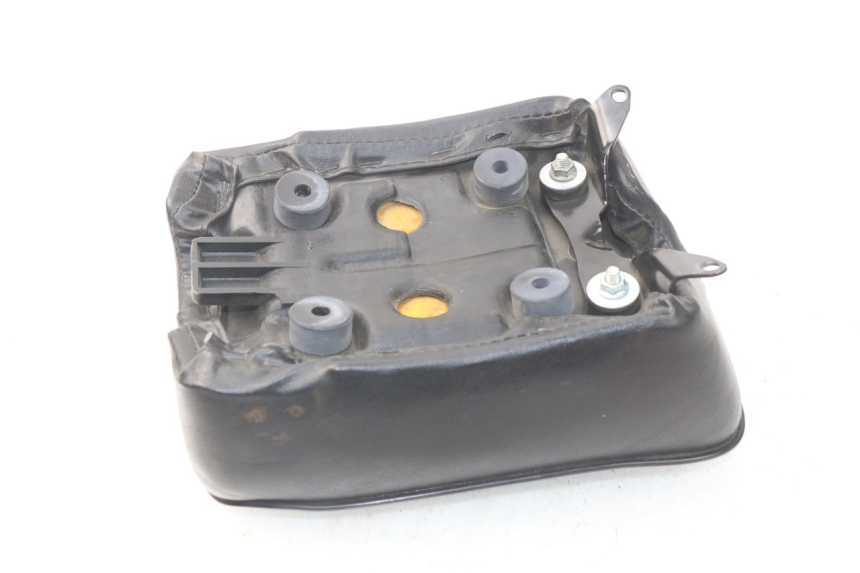 photo de ASIENTO TRASERO HONDA CA REBEL 125 (1995 - 2001) - Otra perspectiva