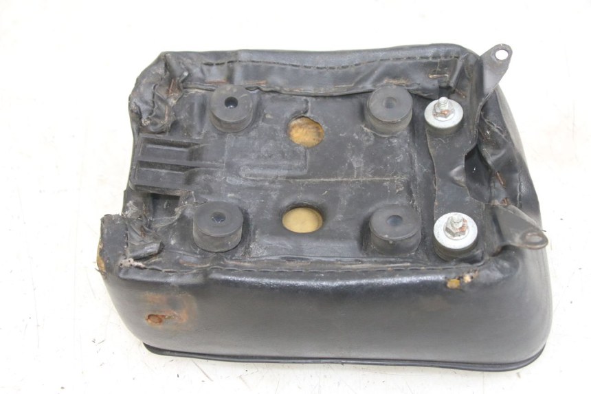 photo de ASIENTO TRASERO HONDA CA REBEL 125 (1995 - 2001) - Detalle de la pieza
