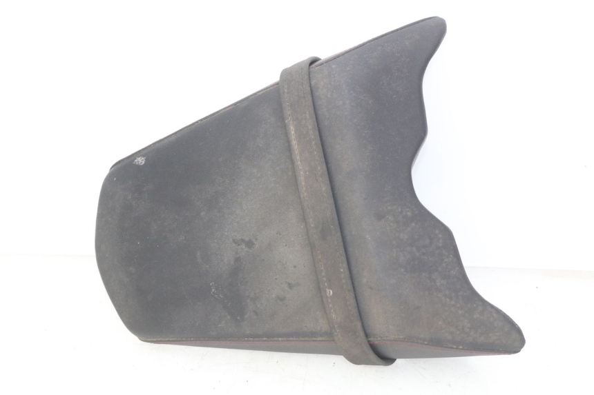 photo de ASIENTO TRASERO HONDA CB R 1000 (2018 - 2023) - Detalle de la pieza