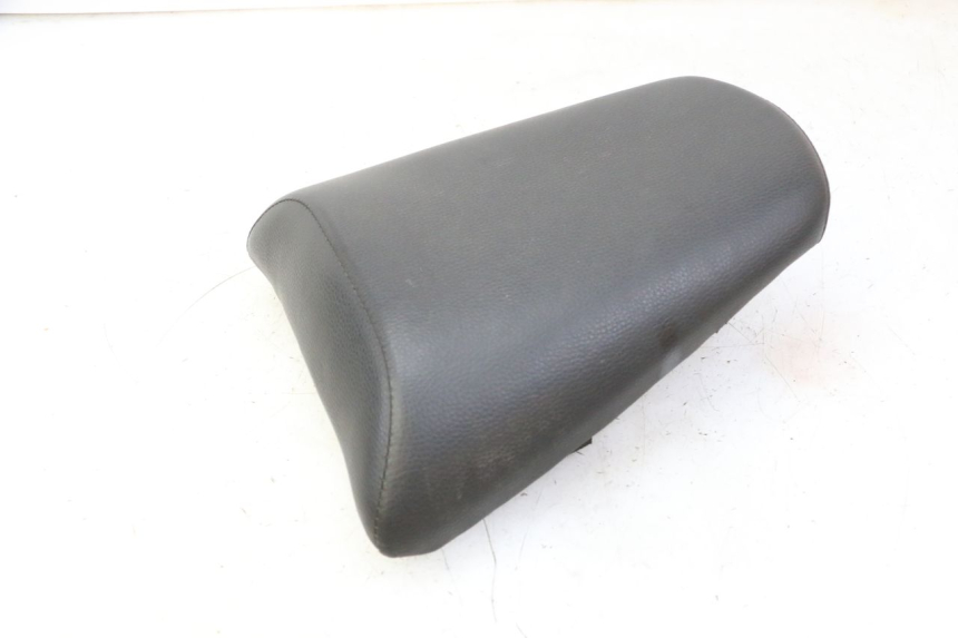 photo de ASIENTO TRASERO HONDA CBF 125 (2009 - 2015) - Recambio usado revisado