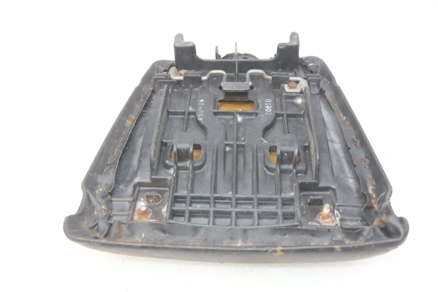 photo de ASIENTO TRASERO HONDA CBR RR FIREBLADE 900 (1992 - 1994) - Marcados y referencias originales