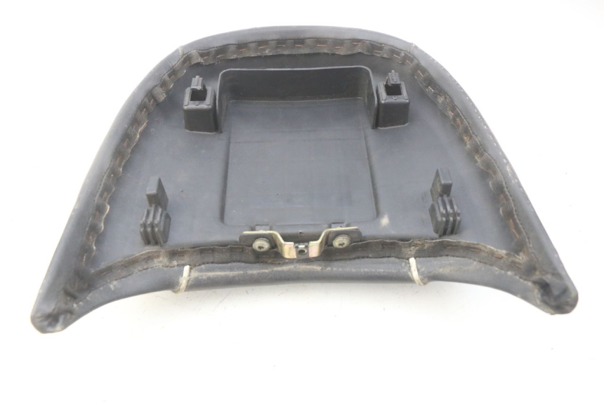 photo de ASIENTO TRASERO PEUGEOT DJANGO 2T 50 (2014 - 2019) - Recambio usado revisado