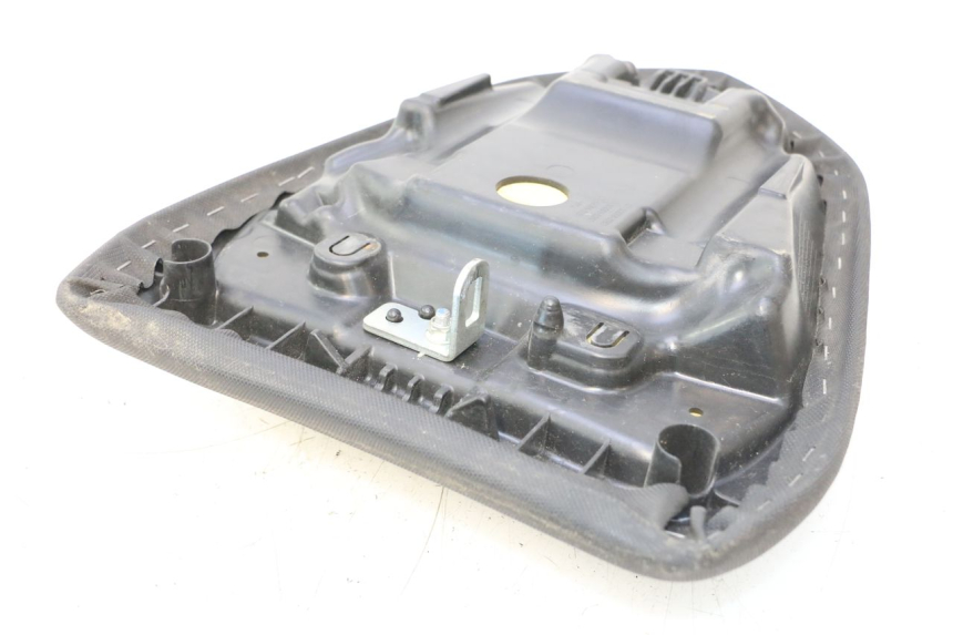 photo de ASIENTO TRASERO KAWASAKI ER-6 ER6 F ABS 650 (2012 - 2016) - Zoom estado de uso