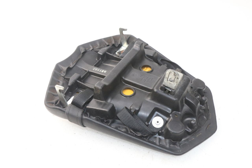 photo de ASIENTO TRASERO YAMAHA FZ8 800 (2010 - 2016) - Zoom estado de uso