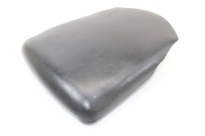 photo de ASIENTO TRASERO HYOSUNG GTR 125 (2006 - 2008) - Detalle de la pieza
