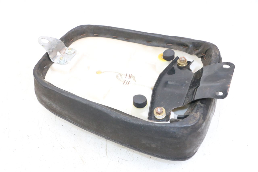 photo de ASIENTO TRASERO JINLUN JL HIGHLANDER 125 (2007 - 2015) - Zoom estado de uso