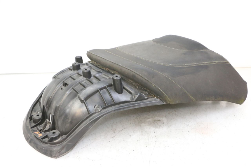 photo de ASIENTO TRASERO PEUGEOT SATELIS 125 (2013 - 2018) - Características distintivas