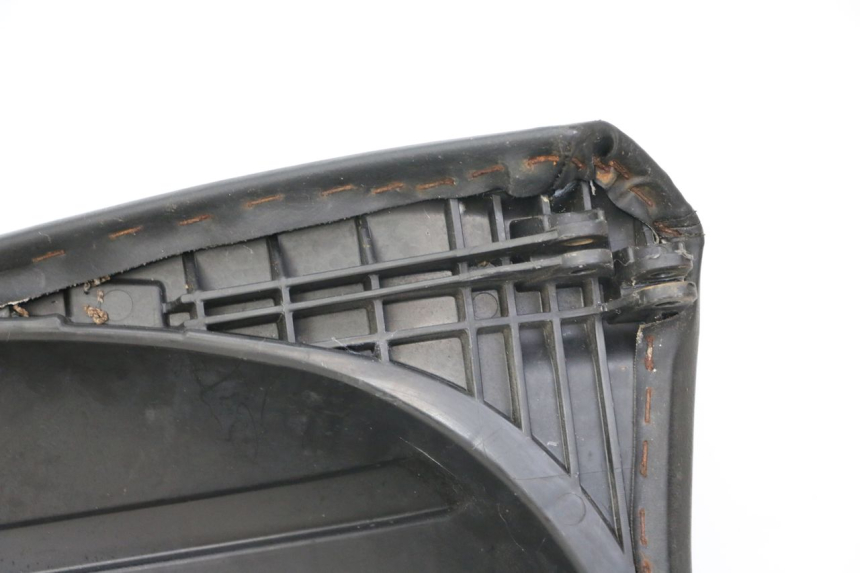 photo de ASIENTO TRASERO PEUGEOT SATELIS COMPRESSOR K15 125 (2006 - 2009) - Vista general del producto