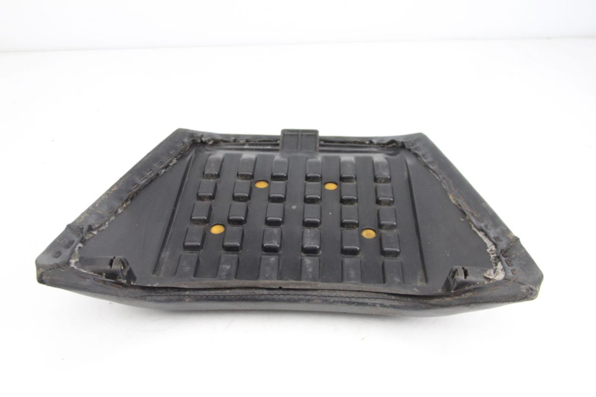 photo de ASIENTO TRASERO DAELIM S2 125 (2006 - 2007) - Primer plano técnico