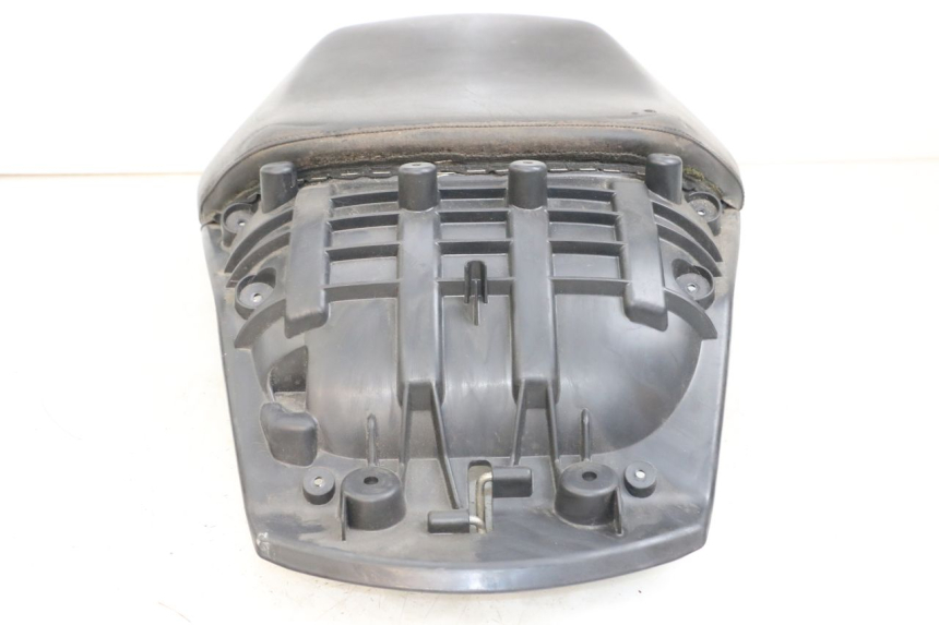 photo de ASIENTO TRASERO PEUGEOT SATELIS 125 (2010 - 2012) - Recambio usado revisado