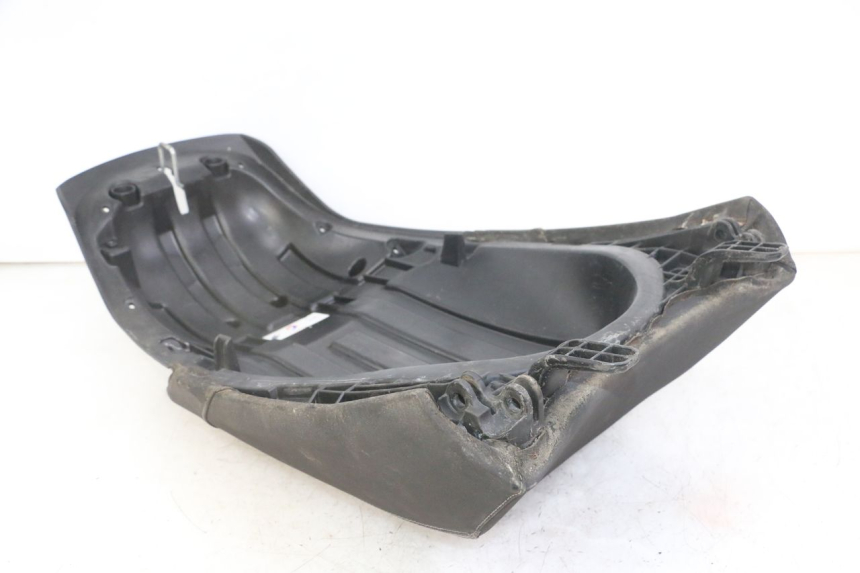 photo de ASIENTO TRASERO PEUGEOT SATELIS 125 (2013 - 2018) - Vista general del producto