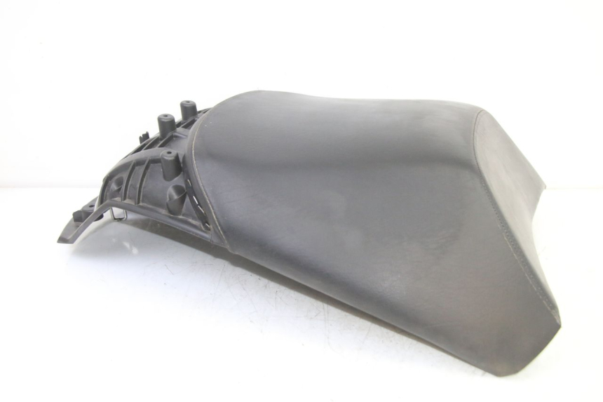 photo de ASIENTO TRASERO PEUGEOT SATELIS 250 (2006 - 2012) - Zoom estado de uso