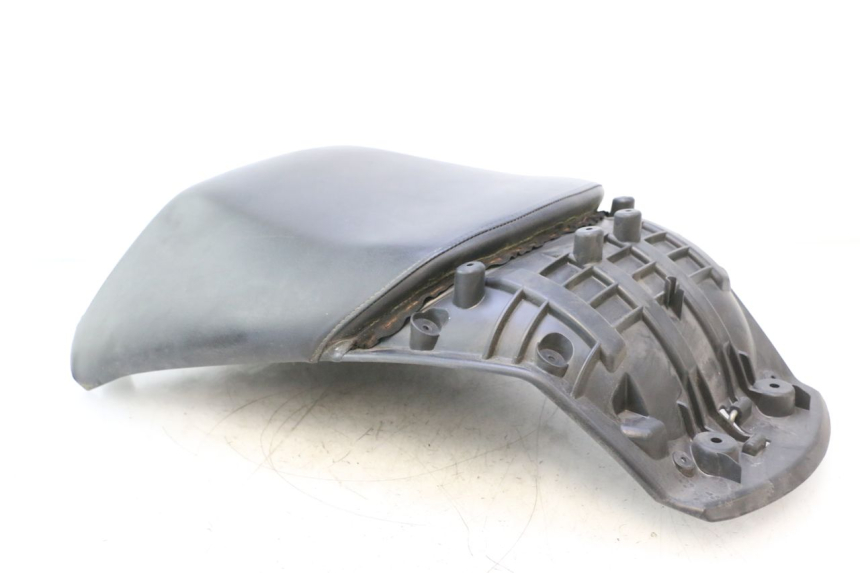 photo de ASIENTO TRASERO PEUGEOT SATELIS 125 (2006 - 2009) - Recambio usado revisado