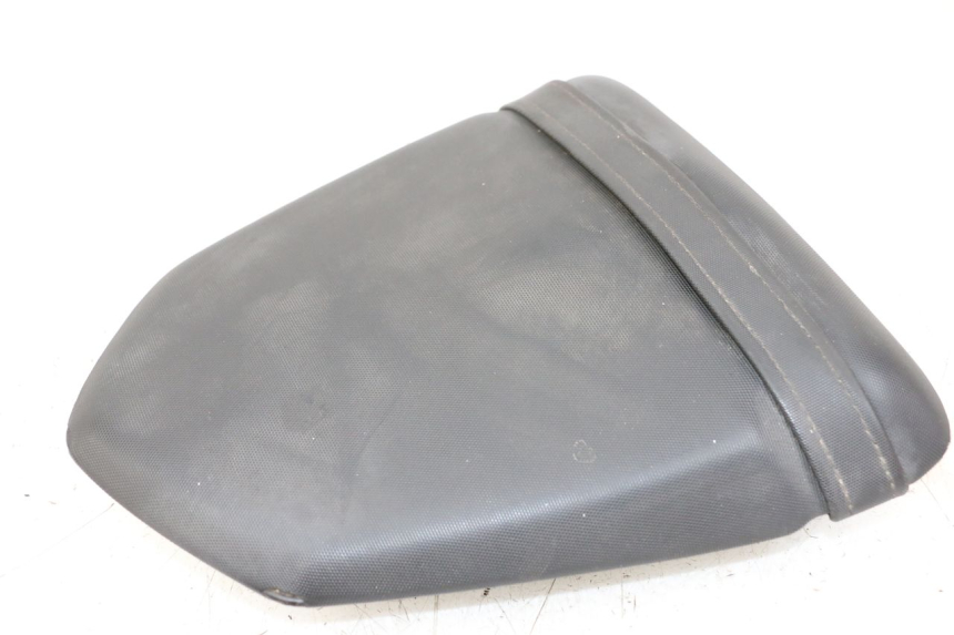 photo de ASIENTO TRASERO SUZUKI GSR 750 (2011 - 2017) - Vista general del producto