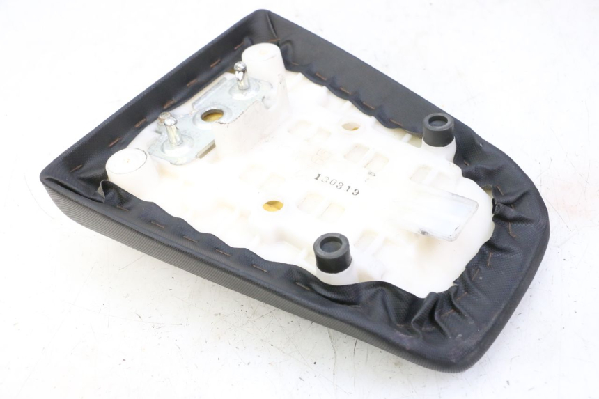 photo de ASIENTO TRASERO SUZUKI SV S 650 (2003 - 2009) - Otra perspectiva