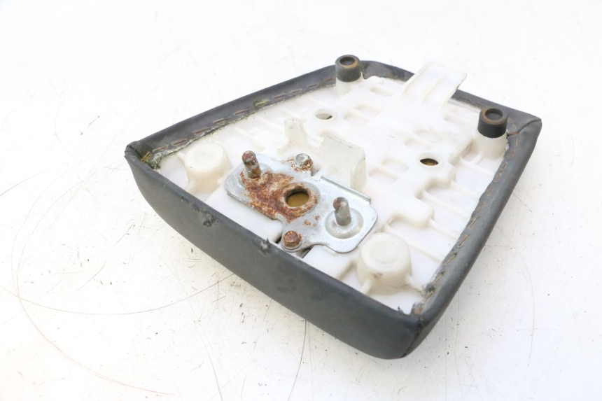 photo de ASIENTO TRASERO SUZUKI SV S 650 (2003 - 2009) - Zoom estado de uso