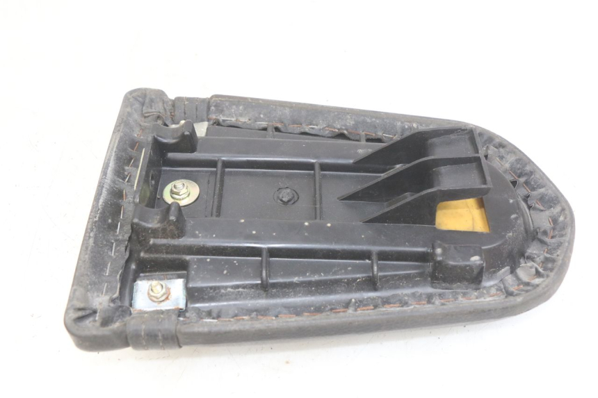 photo de ASIENTO TRASERO DAELIM VJ ROADWIN FI 125 (2008 - 2017) - Otra perspectiva