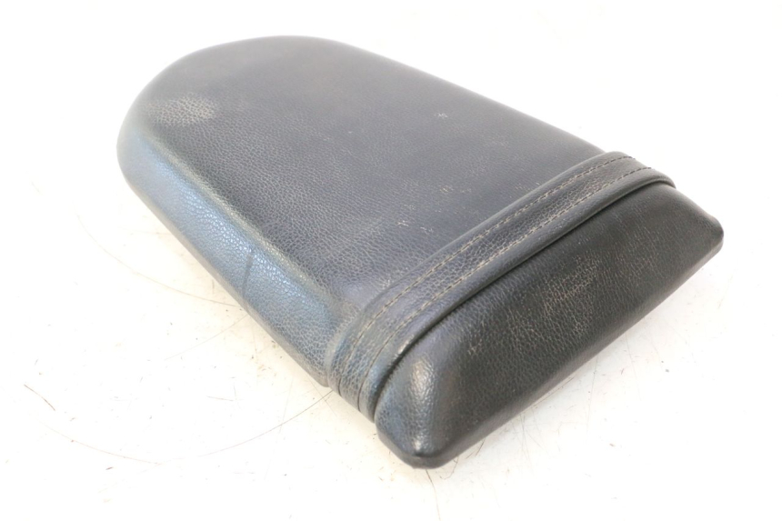 photo de ASIENTO TRASERO DAELIM VJ ROADWIN 125 (2004 - 2007) - Primer plano técnico