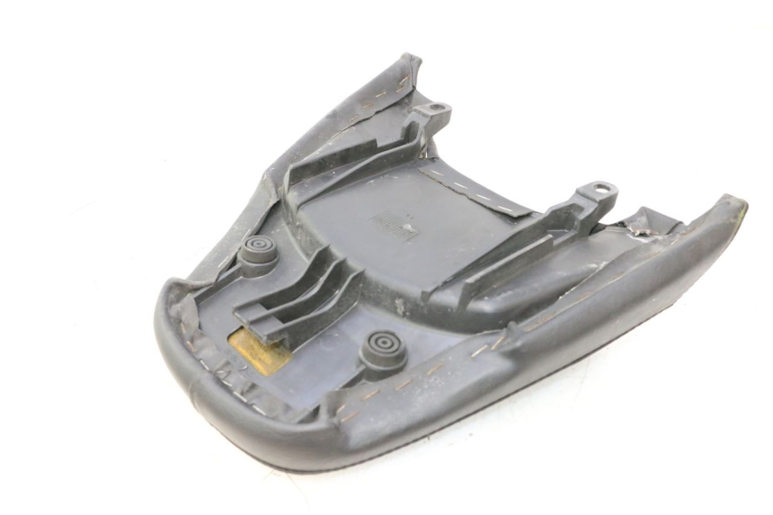photo de ASIENTO TRASERO YAMAHA YP MAJESTY 125 (1998 - 2001) - Detalle de la pieza